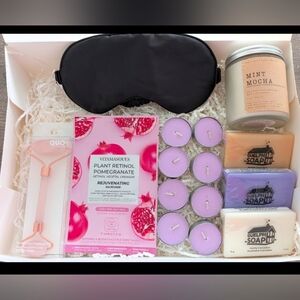 ✨ Luxury Glow & Relax Spa Gift Box – Rose Quo Quartz Face Roller, Skincare
